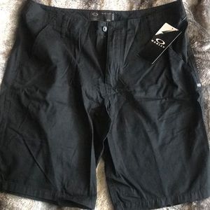 2/$50 Oakley Rad Shorts Size 38